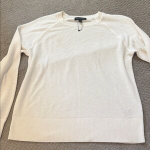 NWOT Banana Republic Off-White Knit Sweater